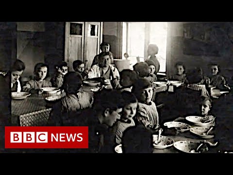 What Jewish life in Europe became love sooner than World Battle Two – BBC News – BBC News