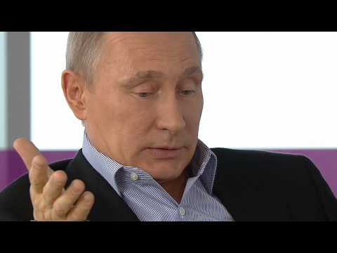 What Putin thinks about gays – BBC NEWS