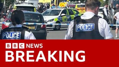 Southport: No longer lower than eight folks stabbed in ‘main incident’ in Merseyside, UK | BBC News