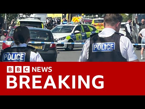 Southport: No longer lower than eight folks stabbed in ‘main incident’ in Merseyside, UK | BBC News