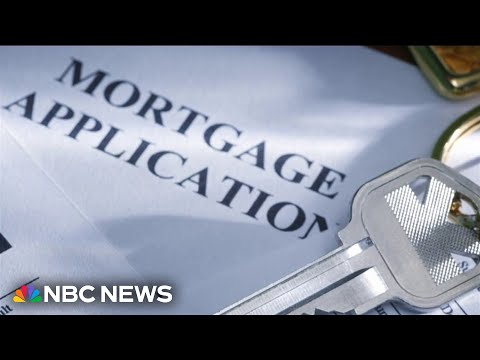 Applications to refinance dwelling loans soar as mortgage rates drop